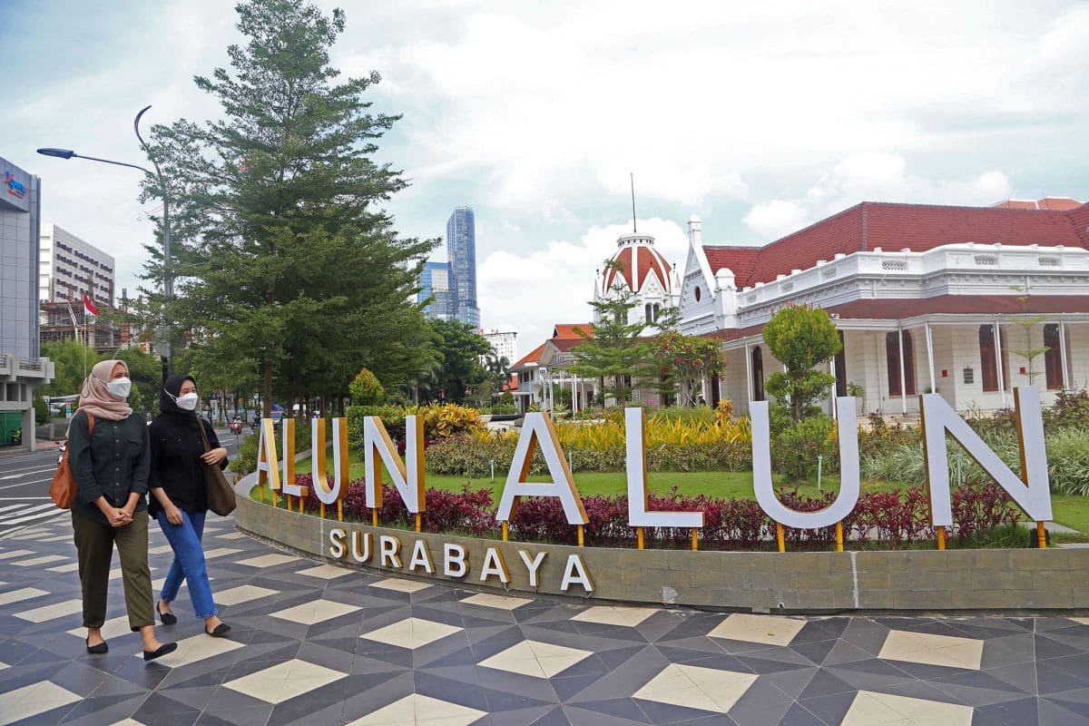 Alun-Alun Surabaya